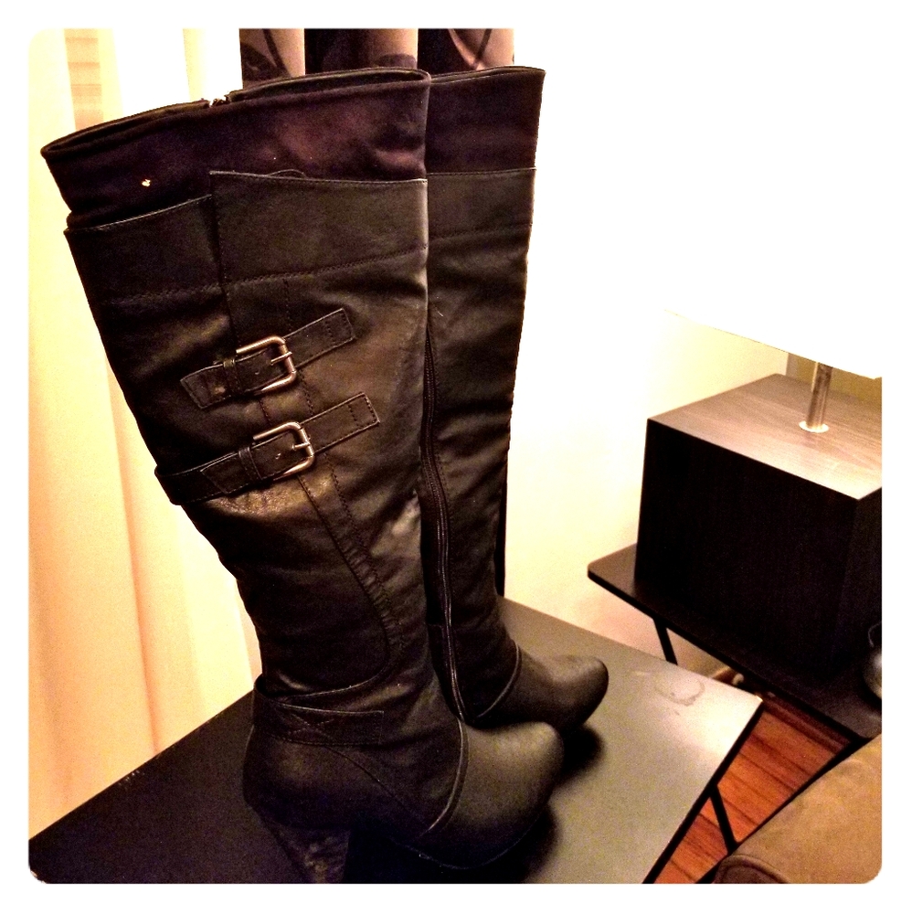 Black Knee Boots